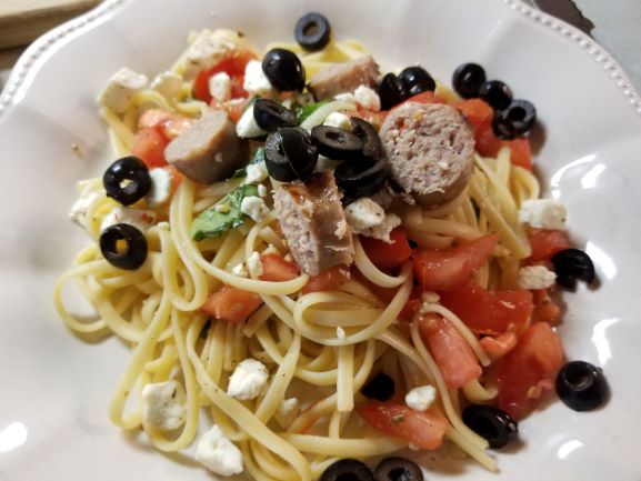 Linguine with Fresh Tomatoes and Feta